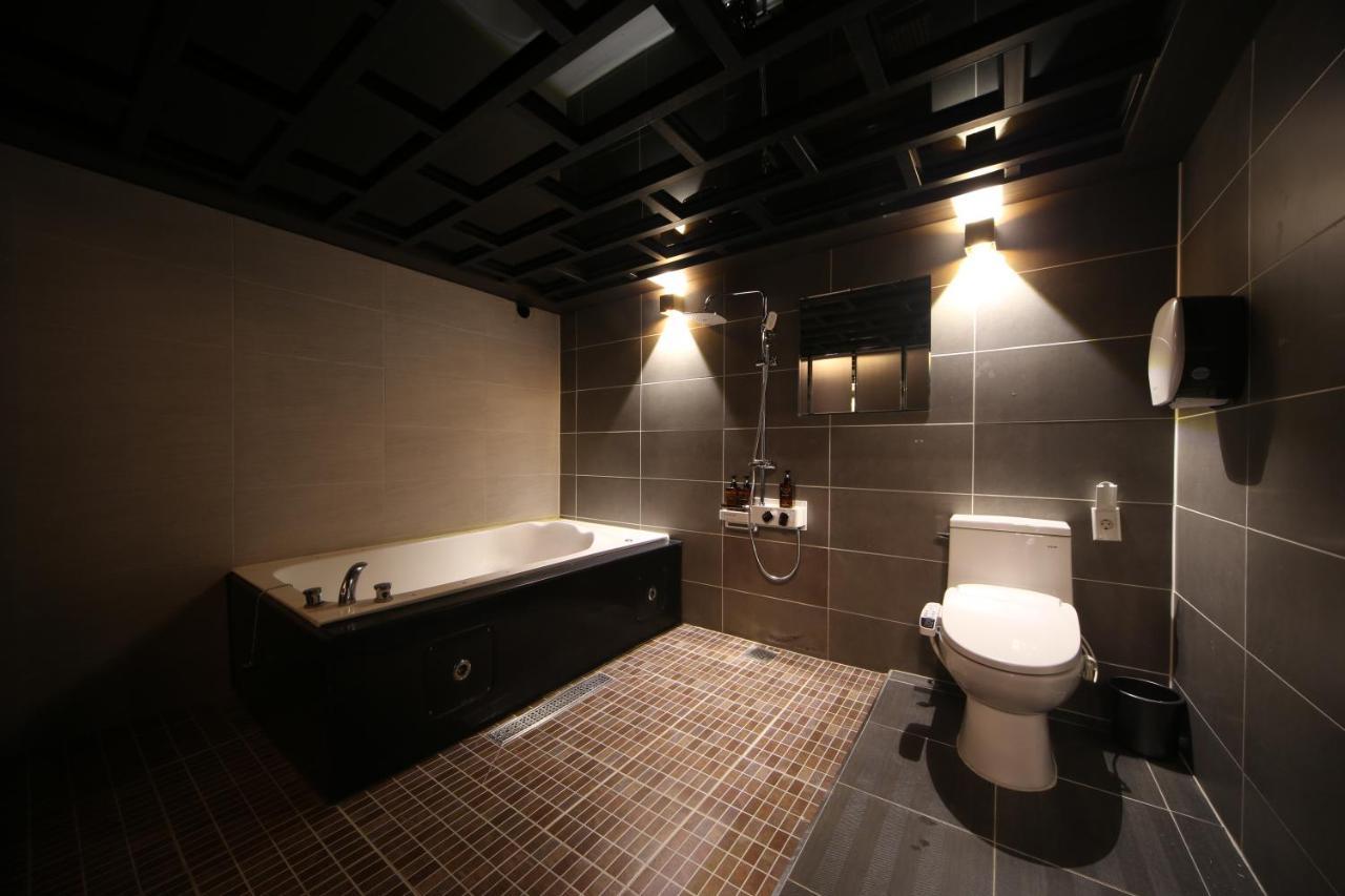 Hotel Yeogiatte Daegu Station Buitenkant foto