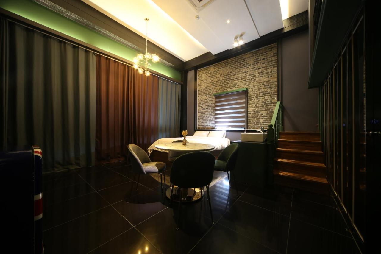 Hotel Yeogiatte Daegu Station Buitenkant foto