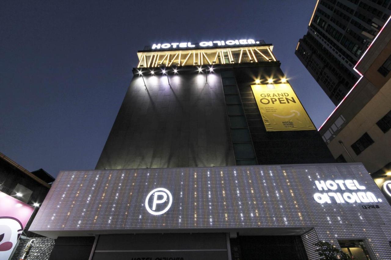 Hotel Yeogiatte Daegu Station Buitenkant foto